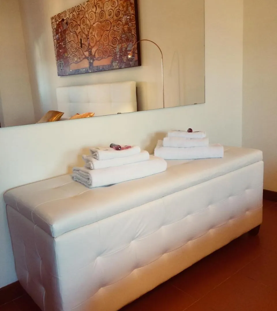 Apartment Il Filo Di Rame Hotel Verona Italy